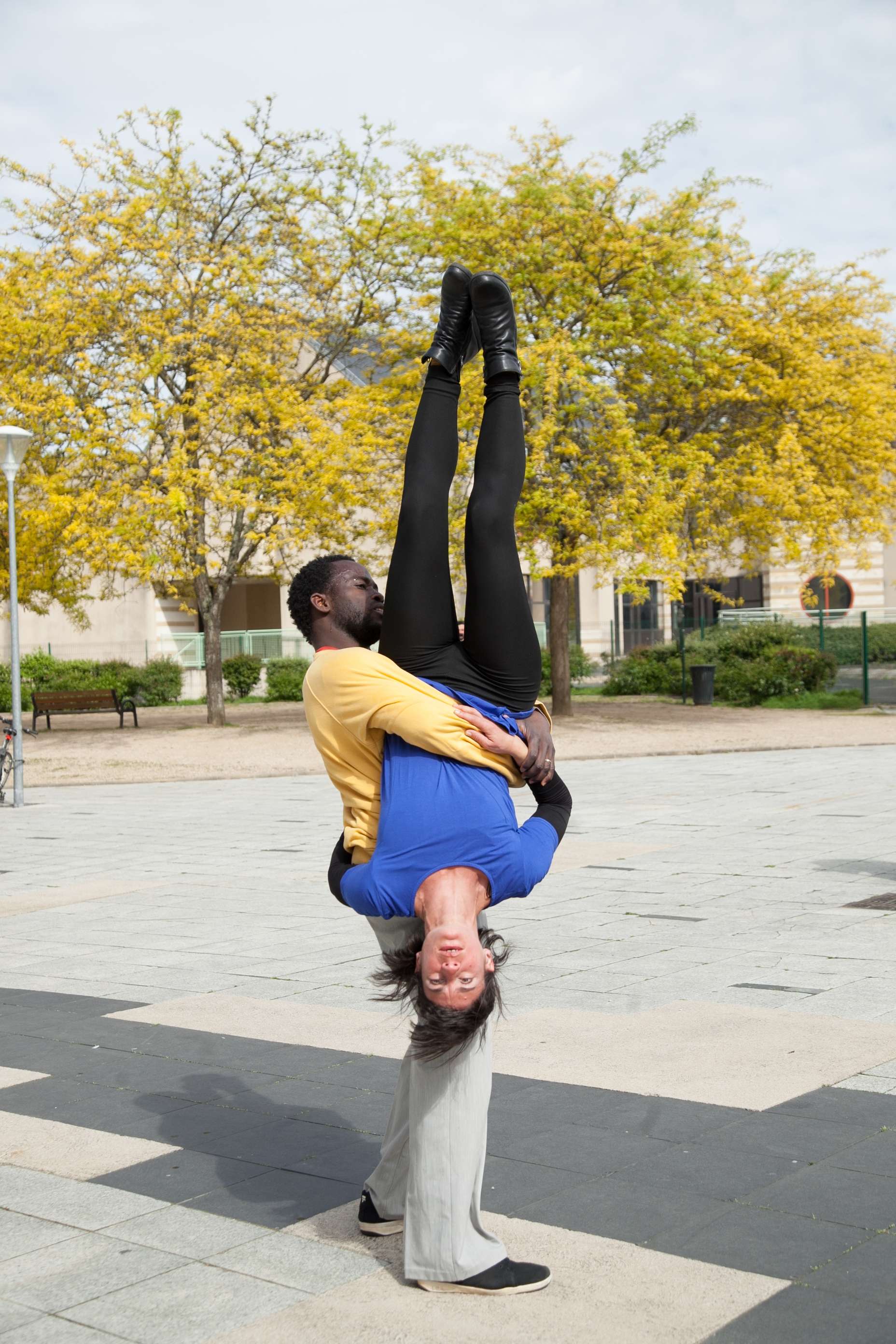 Porté danse dans l'espace public
